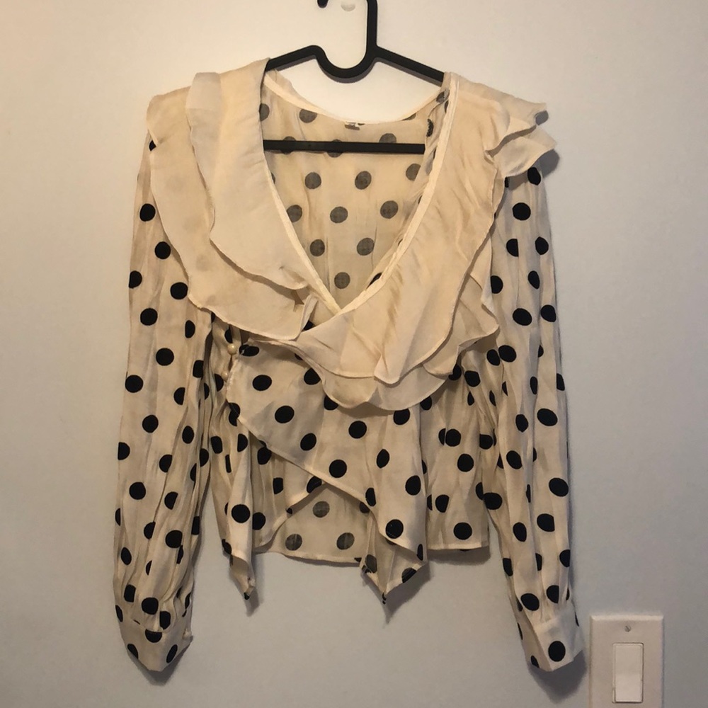 Large flounce big dots blouse